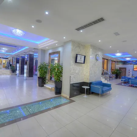 Alexandra Hotel