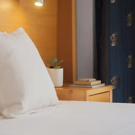 Alexandra 3* St. Julian's