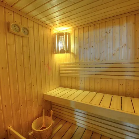 Alexandra Hotel St. Julian's