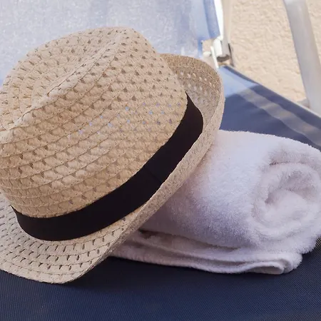 Alexandra 3* St. Julian's