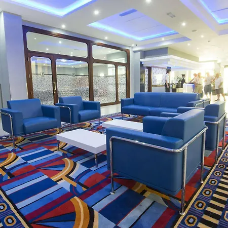 Alexandra Hotel 3*