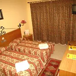 Alexandra 3* Saint Julian's