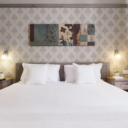 Hotel Alexandra Saint Julian's