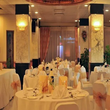 亚历山大酒店 Saint Julian's