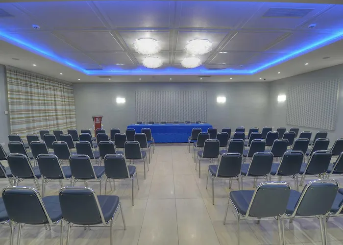 Alexandra 3* San Ġiljan