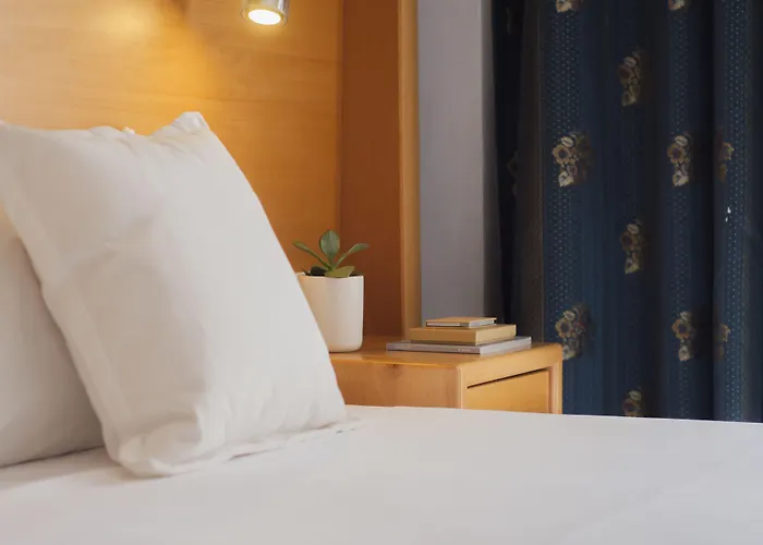 Alexandra 3* St. Julian's