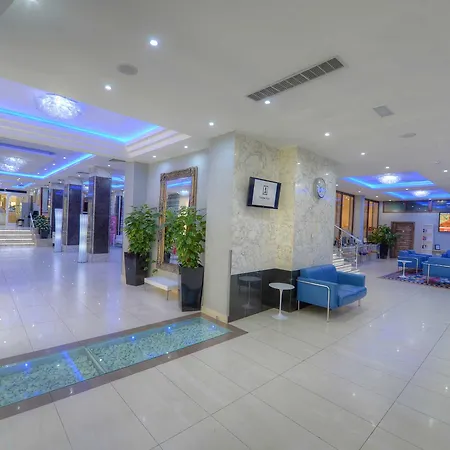 Alexandra Hotel